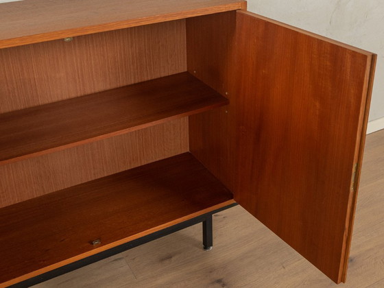 Image 1 of Commode des années 1960