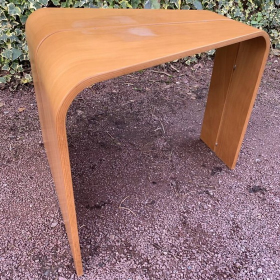 Image 1 of Skandinavischer trapezförmiger Beistelltisch