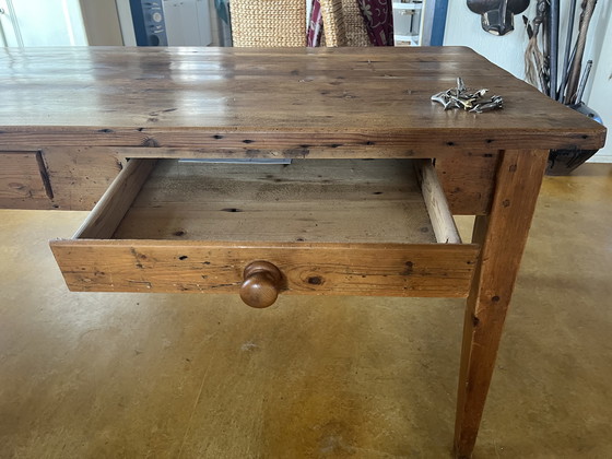 Image 1 of Antieke grenen tafel 2.30 m
