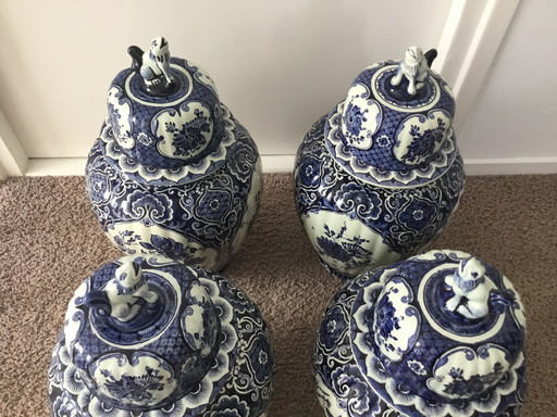 Königliche Sphinx Maastricht Delft Vase Urne