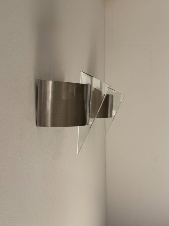 Coppia di applique vintage in metallo spazzolato e vetro, Francia, 1970 – Glass (photo 6 of 7)