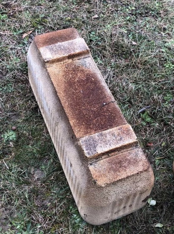 Image 1 of 3 jardinières en pierre reconstituées