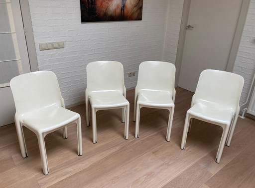 4x White Artemide Chairs By Vico Magistretti