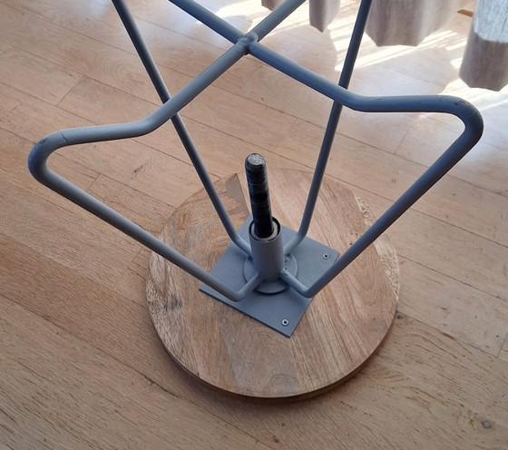 Image 1 of Kruk in hoogte verstelbaar, industrieel design