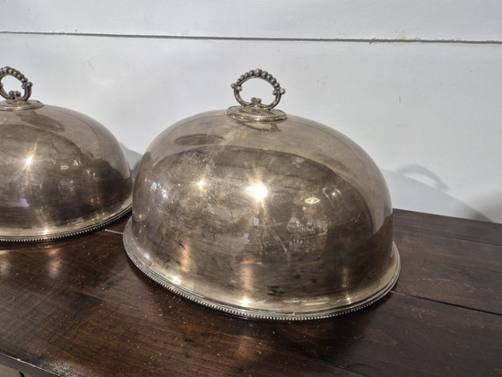 Image 1 of 2 William Hutton verzilverde vleeskoepels/cloches