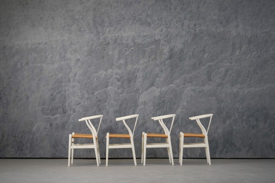 Image 1 of Sedia "Ch 24" di Hans J. Wegner per Carl Hansen & Son, Danimarca, anni '60.