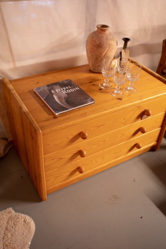 Image 1 of Commode vintage en pin