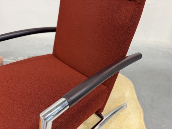 Image 1 of 2 Leolux Helical Sessel, roter Stoff, lila Leder