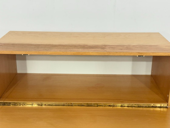 Image 1 of Prachtig dressoir/ladekast van Hellerau, serie 427 – design uit het midden van de 20e eeuw.