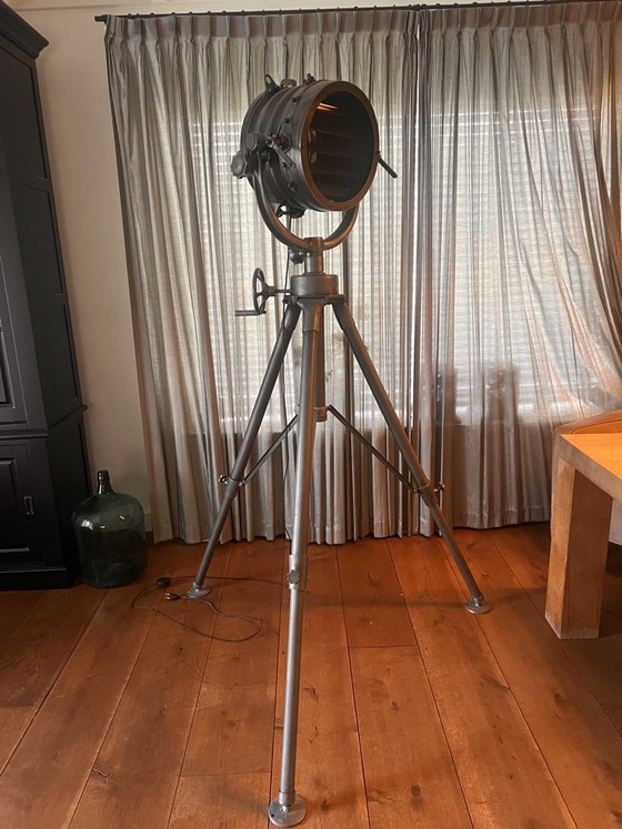 Eichholtz Royal Master Sealight Tripod – Floor lights, Metal (photo 5 of 5)