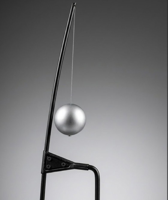 Lampadaire post moderniste de Carlo Forcolini pour Artemide., Métal, Noir (photo 6 sur 7)