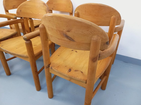 Image 1 of Set van 6 vintage Scandinavische Rainer Daumiller fauteuils van grenenhout uit de jaren 70.