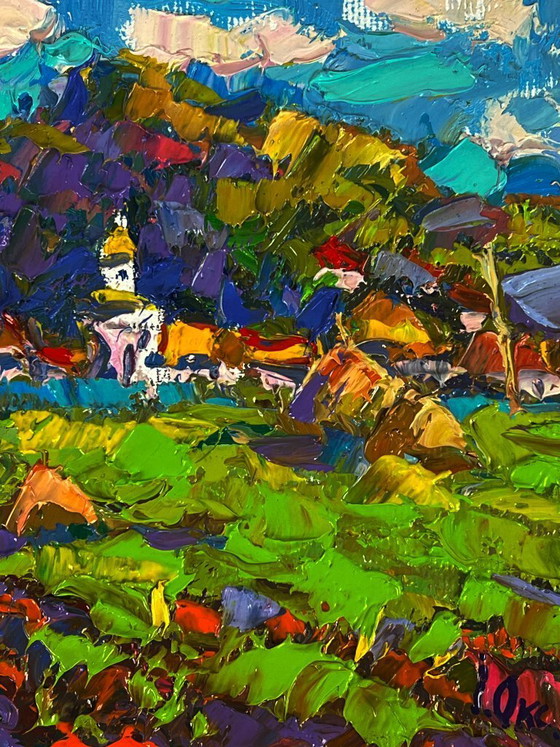 Image 1 of Peinture à l'huile originale représentant un paysage rural. Un village se dessine au loin.