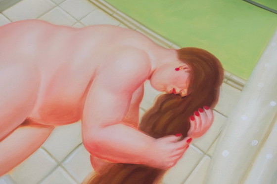 Image 1 of Friseursitzung im Badezimmer – Fernando Botero Poster 50 × 70 cm