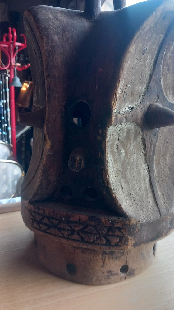 Image 1 of Casque de ceremonie art tribal