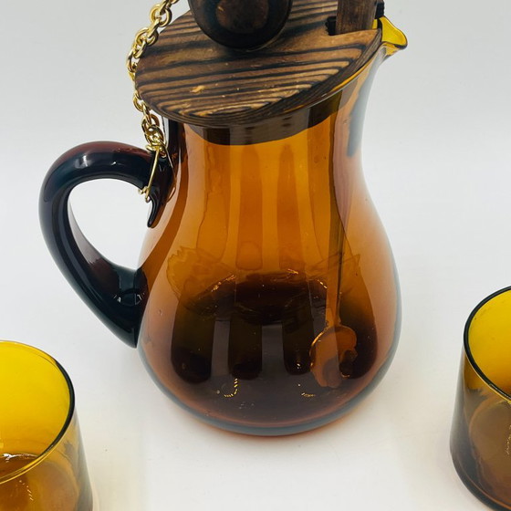 Vintage Sangria Set in Amber Glass and Wood – Glass & Decanter (photo 4 of 13)