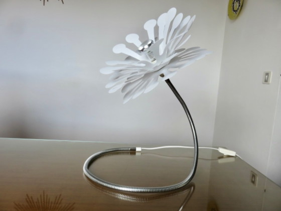 Image 1 of Lampada a forma di fiore in stile era spaziale, rockabilly, vintage, anni '80-'90