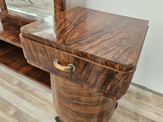 Image 1 of Art Deco kaptafel van wortelnotenhout met spiegel