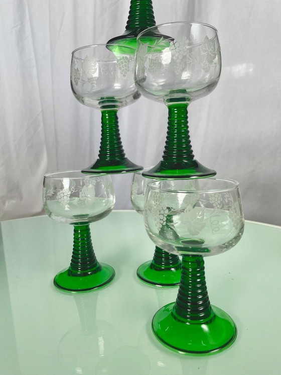 Image 1 of 6 Roemer wijnglazen