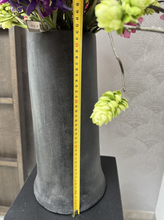 Image 1 of Bouquet artificiel Statement Sil-ka avec vase