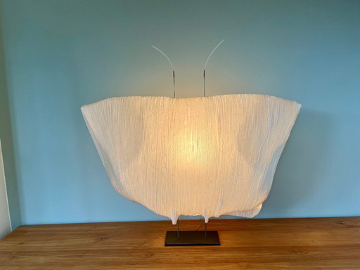 Lámpara de mesa Samurai de Ingo Maurer