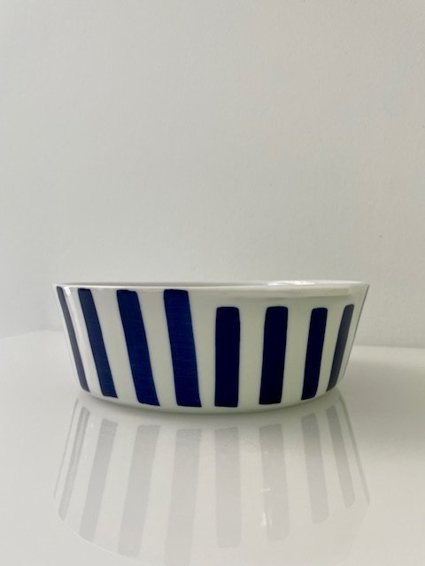 Image 1 of Plateau de service vintage Dan-Ild Lyngby Ildfast avec rayures bleu cobalt