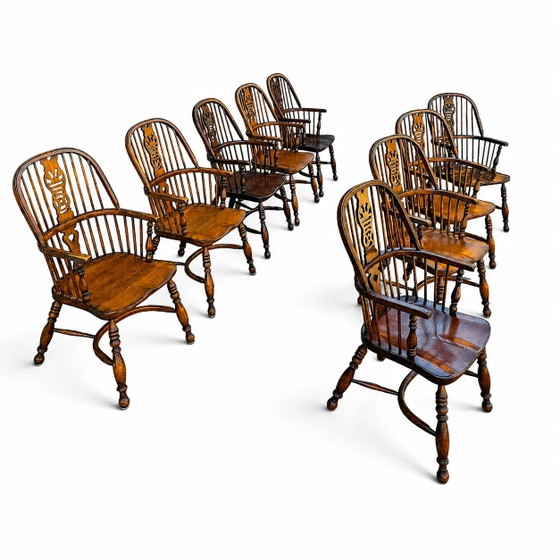9 x RAC / Royal Antique Collection / Poltrone Windsor in rovere con schienale a ruota / Anni '80 (photo 8 of 29)
