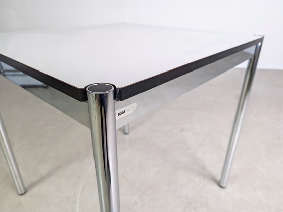 Image 1 of 2x Escritorio original USM Haller, mesa cuadrada pequeña blanca
