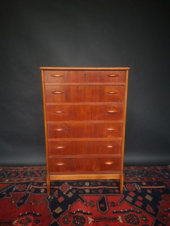 Vintage Midcentury Teak Chest of Drawers – Wood (photo 8 of 9)