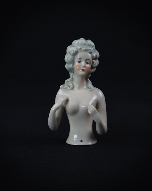Galluba & Hoffman porcelain half-doll Marie-Antoinette 20th century