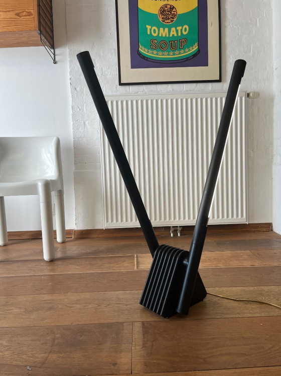 Sistema Flu floor lamp / Rodolfo Bonetto for Luci Italia, early 1980s – Luci Milano, Floor lights, Plastic (photo 8 of 12)