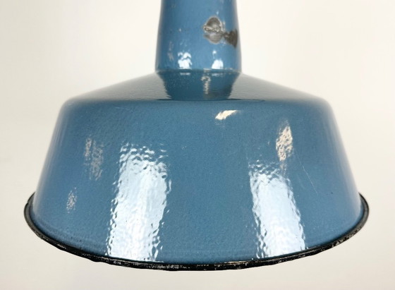 Image 1 of Lampada da fabbrica industriale in smalto blu con parte superiore in ghisa, anni '60