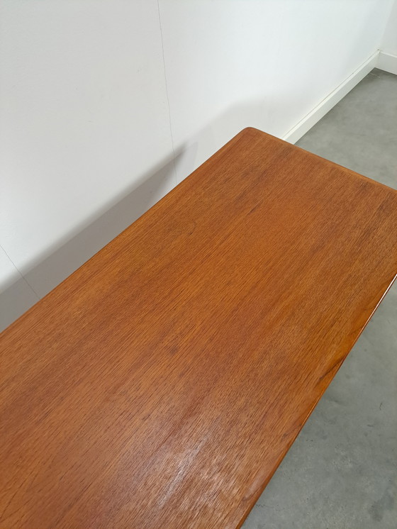 Image 1 of Teak Fineer Salontafel Vintage