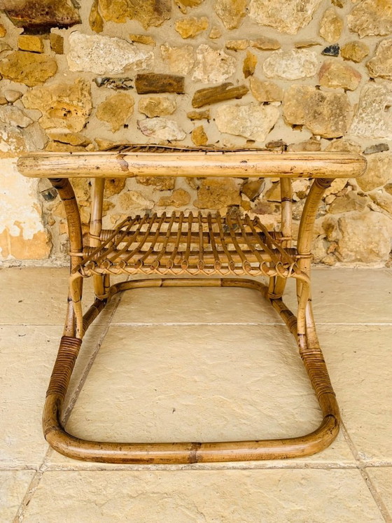 Image 1 of Tavolino da caffè in bambù e rattan con portariviste, stile metà secolo, di Tito Agnoli, circa anni '60.