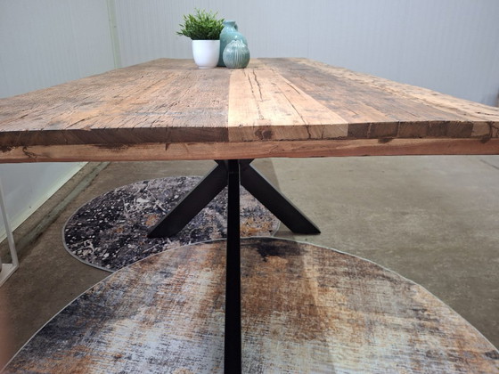 Image 1 of Robusto tavolo da pranzo in legno di fienile, 220x100cm con gambe in metallo