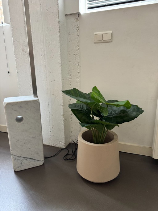 Pot de fleurs Calun Kave Home.