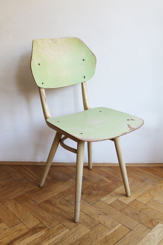 Set di 6 sedie da pranzo TON | Finitura originale color pastello | 1964 – Wood (photo 11 of 46)