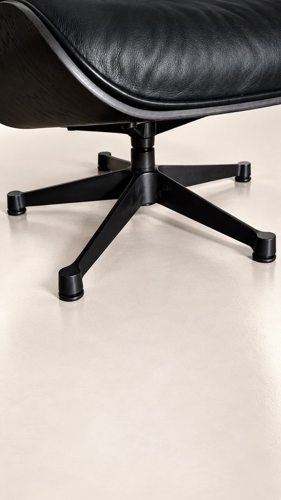 Lounge stoel Eames VITRA Model 670 & 671 – Verstelbare relaxstoel, Leer, Hout (photo 13 of 14)