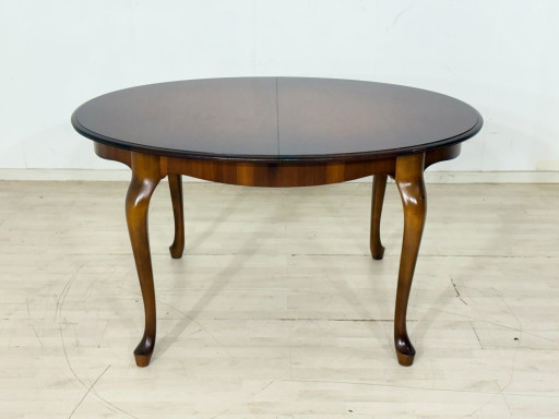 Eleganter Mid Century Esstisch / Vintage Küchentisch / ausziehbarer Tisch / Runder Chippendale Esstisch