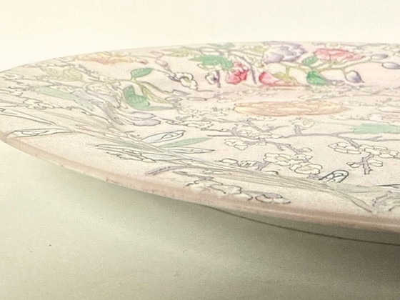 Image 1 of Piatto decorativo in porcellana cinese d'epoca dipinto a mano
