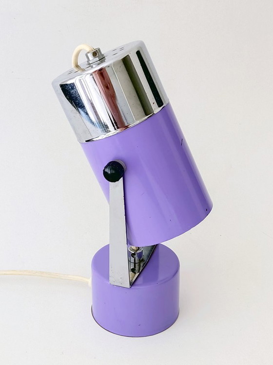 Image 1 of Ensemble de lampe de table lilas futuriste