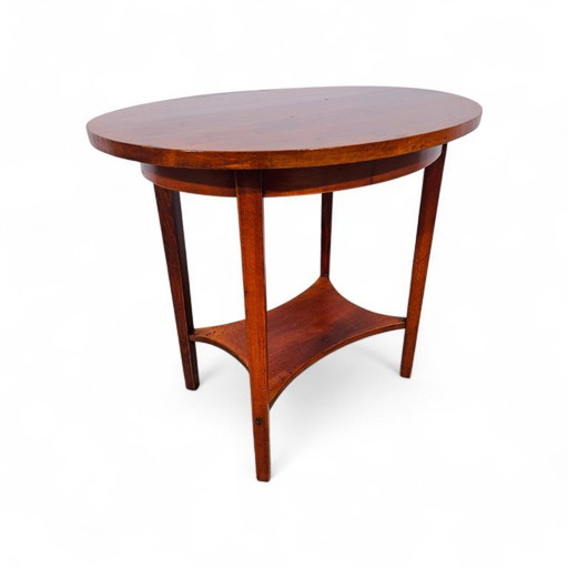 Original oval Thonet table, Osterreich 1930s