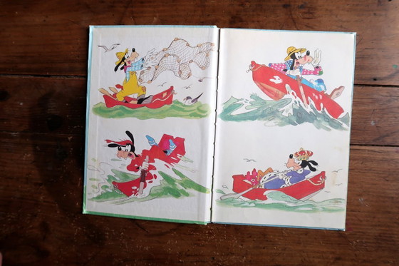 Image 1 of vintage Walt Disney Français Livre pour enfants « Dingo et le Poisson Magique », 1979 – 2C52