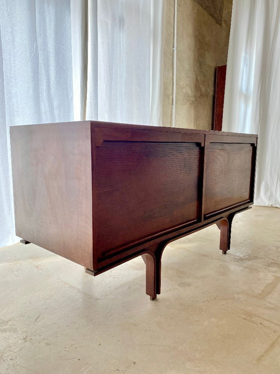 Credenza in palissandro di Gianfranco Frattini per Bernini, anni '60. – Credenze, Legno (photo 11 of 17)