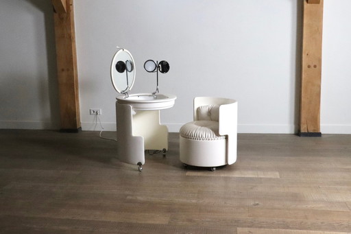 Meuble-lavabo Dilly Dally avec lampe par Luigi Massoni pour Poltrona Frau, Italie 1968