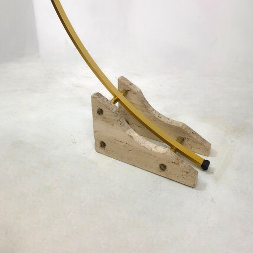 Lámpara de arco Guzzini Goffredo Reggiani diseño de mediados de siglo de los años 70