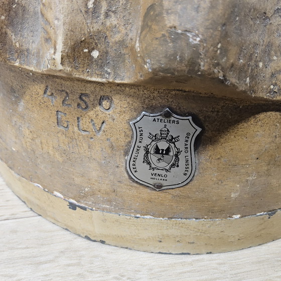 Image 1 of 2 Grote Antieke Heilig Hart jezus Beelden (GerardLinssen) 2 Antique Sacred Heart Jesus Statues (1900)