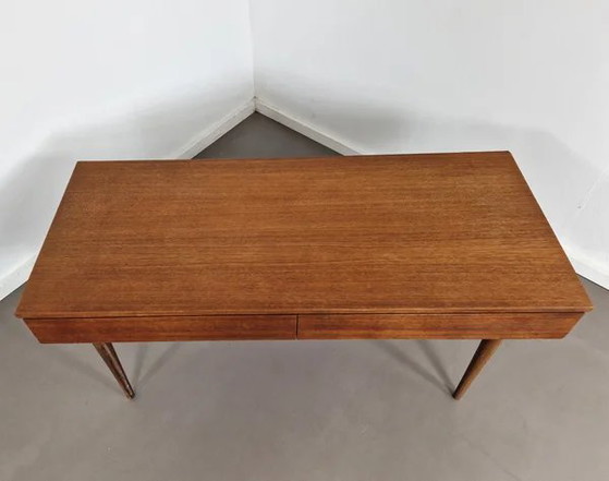 Mesa auxiliar de teca estilo escandinavo | Años 60, Mesas auxiliares, Scandinavian (foto 9 de 11)