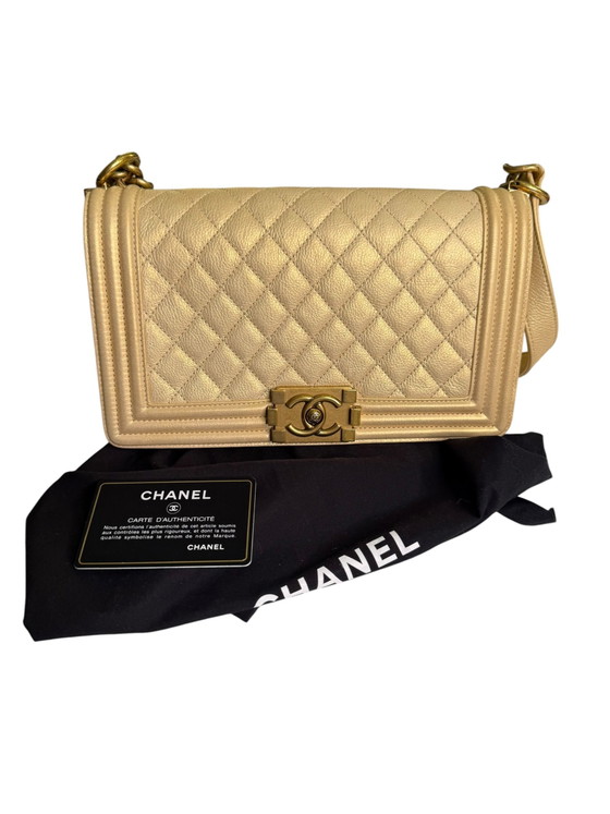 Image 1 of Chanel Boy tas