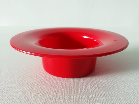 Image 1 of Space Age planters red and white